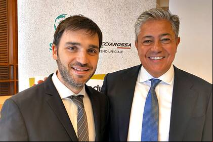 Los gobernadores Torres (Chubut) y Figueroa (Neuquén) en el Vaticano