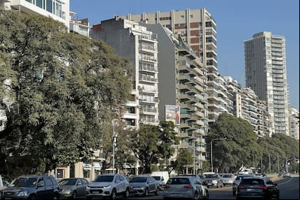Los precios de los departamentos en alquiler publicados en los portales inmobiliarios continúan en alza y hay solo un barrio en el que un dos ambientes se puede encontrar por menos de $400.000: Lugano