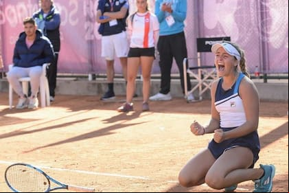 Luciana Moyano ganó tres medallas doradas en las tres competencias que participó: singles, dobles femenino y dobles mixto. Fue la gran ganadora de la jornada