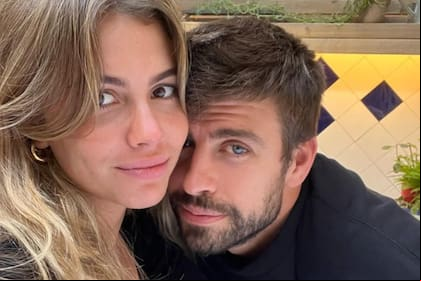 Luego de su viaje a Miami, Gerard Piqué regresó a Barcelona para reunirse con su novia, Clara Chía