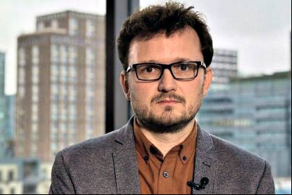 Lukasz Krupski filtró información confidencial de Tesla