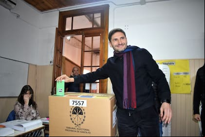 Maximiliano Pullaro ganó las elecciones PASO en Santa Fe 2023 y es el candidato a gobernador para las generales del 10 de septiembre