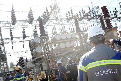 Mientras que Edenor tiene un promedio de 3,5 cortes de luz por por año, Edesur tiene un promedio de 8,1