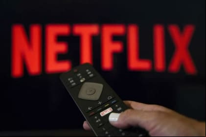 Netflix ayudará a la industria local, dona 40 millones de pesos los técnicos de televisión y el cine