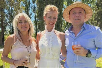 Nicole Neumann y Manu Urcera son oficialmente marido y mujer