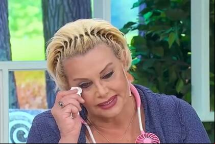 No es la primera vez que Carmen Barbieri se emociona hasta las lágrimas en su programa, también le sucedió cuando recordó hace poco a Santiago Bal