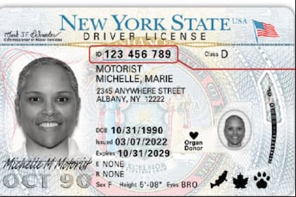 Nueva York penaliza con altas multas a quienes manejan sin licencia