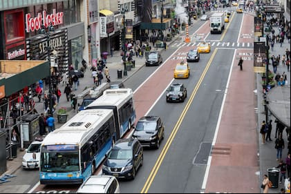 Proponen contruir una nueva vía de autobuses en la 34 Street