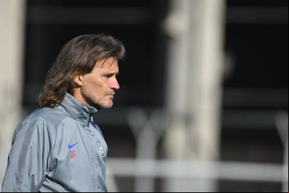 Rubén Insua, DT de San Lorenzo, en la semana previa de entrenamientos al arranque del campeonato