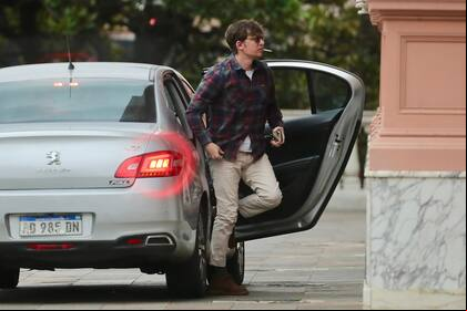 Santiago Caputo, el poderoso asesor presidencial, en la Casa Rosada