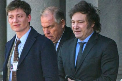 Santiago Caputo y Javier Milei en la Casa Blanca