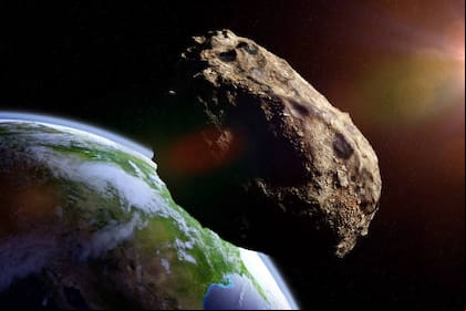 Según la NASA, existen tres meteoritos que serían peligrosos para la vida en la Tierra. Este objeto celeste, bautizado como 2024 ON, mide aproximadamente 350 metros de largo y 180 metros de ancho.