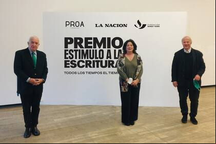 Seis proyectos en busca de sostén: se lanza el Premio Estímulo a la Escritura. Norberto Frigerio, Adriana Rosenberg y Gerardo della paolera.