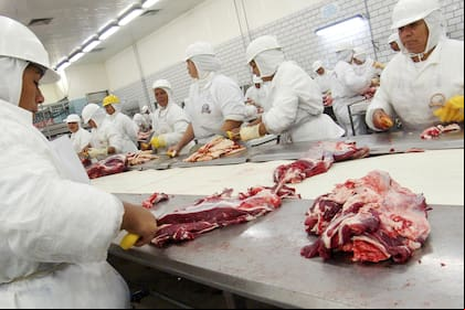 Un frigorífico en San Pablo, Brasil, que se mostró más competitivo que la Argentina en la exportación