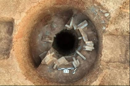 Un grupo de arqueólogos chinos descubrieron un pozo donde había 10 mil tablas de bambú
