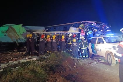 Una de las sobrevivientes del accidente en ruta 3 denunció que se quiso poner el cinturón de seguridad y no andaba