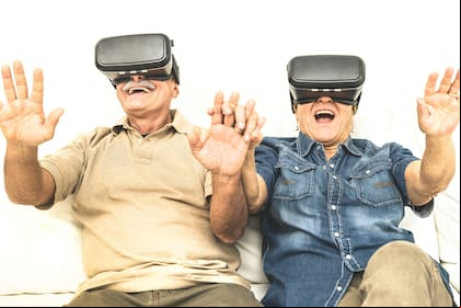 Varias pruebas piloto en Inglaterra, Suecia y Grecia analizan el impacto positivo que tiene en personas mayores el uso de realidad virtual, tanto desde lo físico como lo emocional