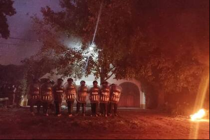 Vecinos de Saladillo prendieron fuego la casa de una fiscal por el abuso sexual de una menor de 13 años, pero no intervenía en la causa