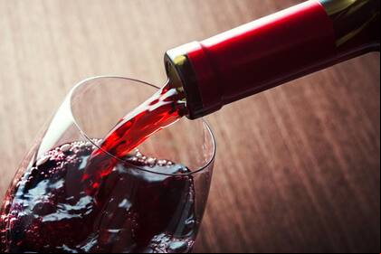 Vinos que se sienten con mayor suavidad en el paladar y con una contextura más delgada.